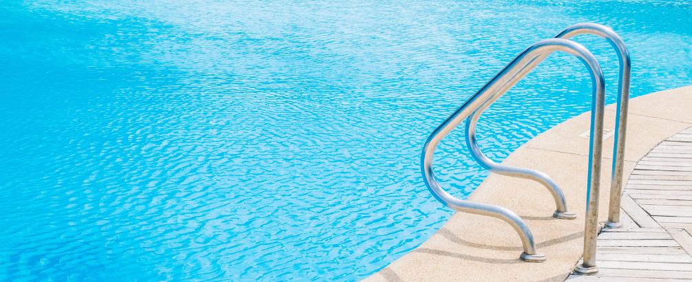 Salt Water VS Chlorine Swimming Pool