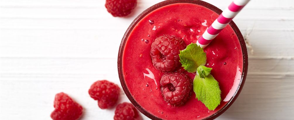 How to Make a Smoothie Bowl: Elevate Flavor with Filtered Water