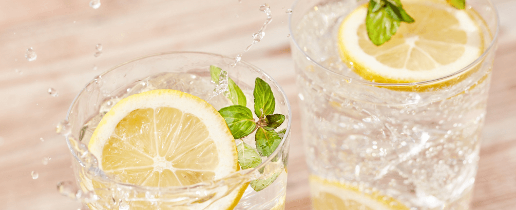 The Benefits of Sparkling Water: Why Brits Love the Fizz