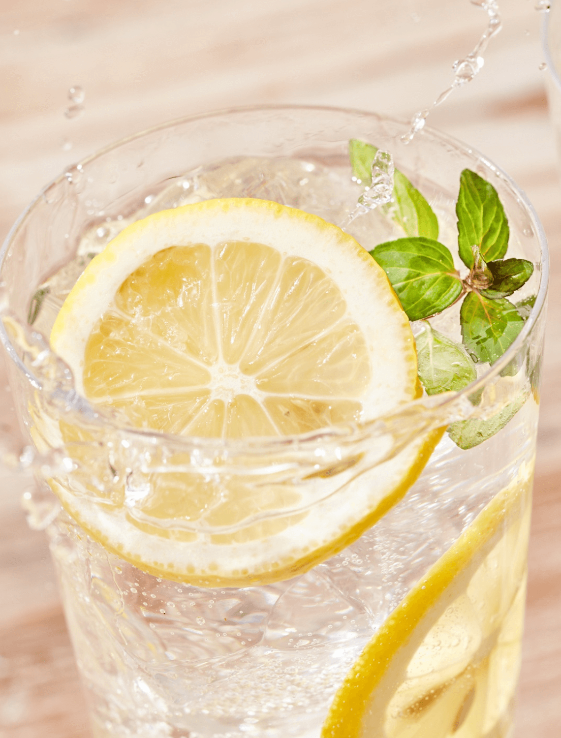 The Benefits of Sparkling Water: Why Brits Love the Fizz