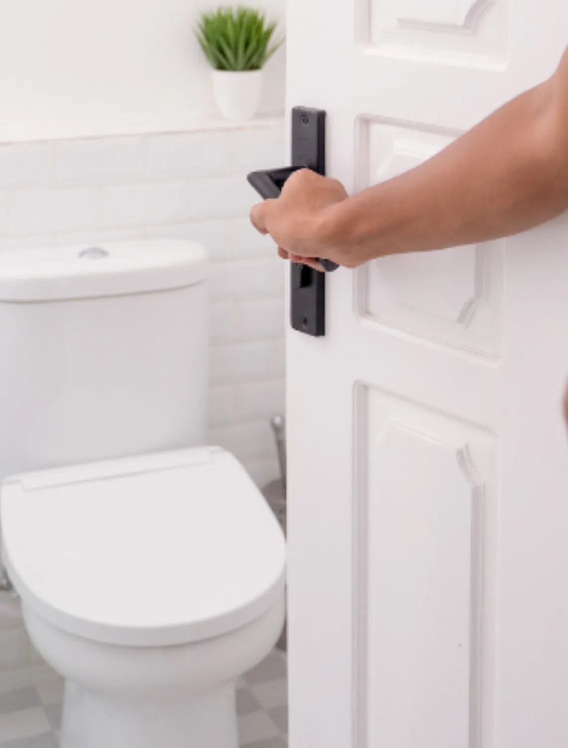 Does Drinking Water Help You Poop? A UK Guide to Constipation Relief